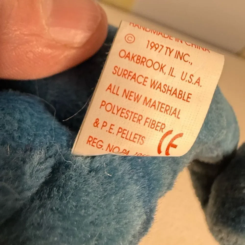 Rainbow the Chameleon Ty Beanie Baby - Introduced 1998 and Retired 1999 RARE GEM